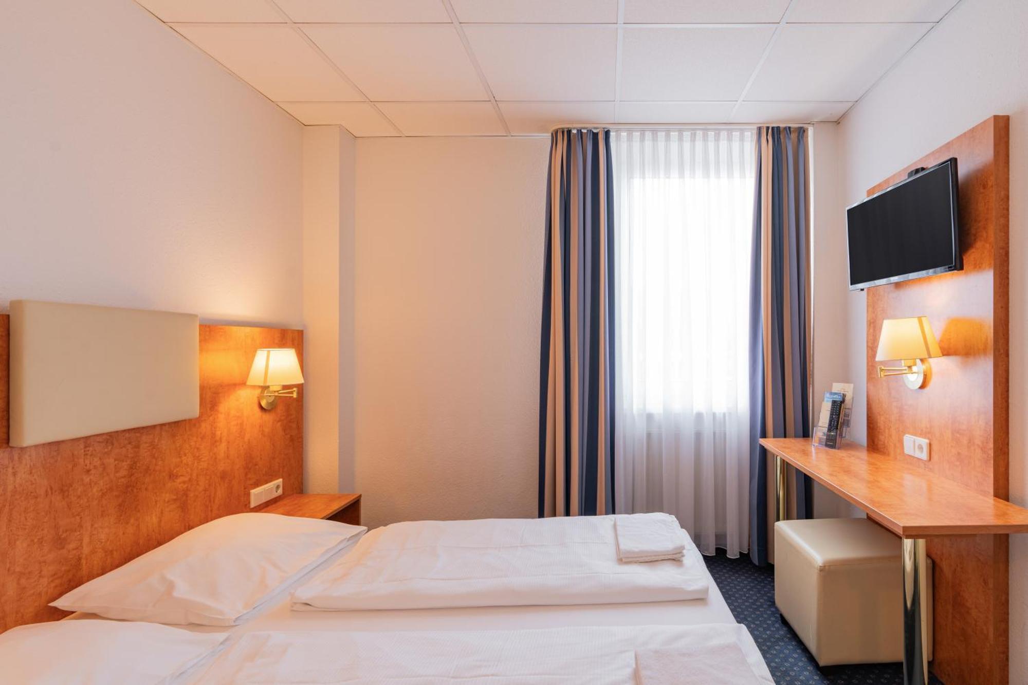 Euro-Hotel Kappel-Grafenhausen Kültér fotó