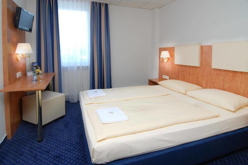 Euro-Hotel Kappel-Grafenhausen Kültér fotó